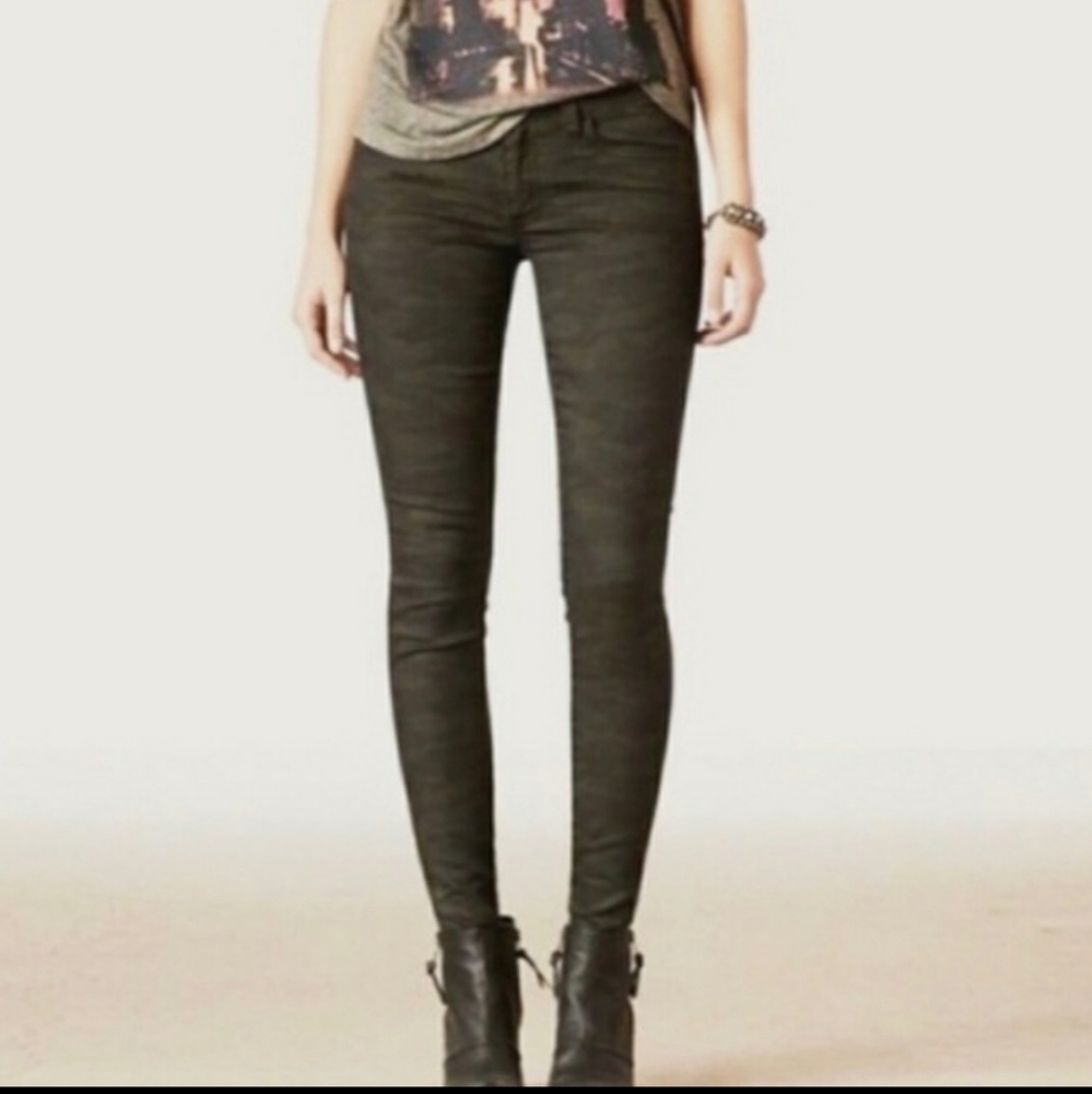 American Eagle Camouflage jeans Jeggins black 14